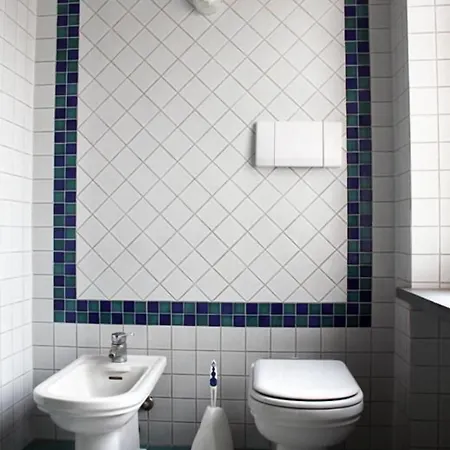 Nerone Panzió Lorenzana